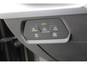 Seat Leon Sportstourer 1.5 TSI DSG FR MATRIX LED NAVI ACC SHZ GRA 17