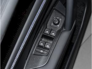 Volkswagen Tiguan 1.5 R-LINE DSG BLACKSTYLE AHK HD-MATRIXLED LM20
