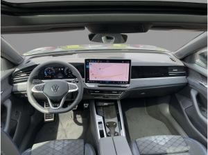 Volkswagen Passat Variant R-LINE 2.0 TDI DSG WR PANO NAVI AHZV BLACK-STYLE