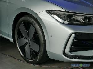 Volkswagen Passat R-Line 2,0 TDI 4MOTION AHK Pano Head-Up