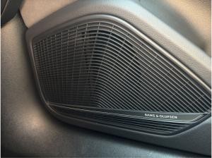 Audi RS4 RS 4 Avant quattro AHK*290km/h*Sportabgas*Pano