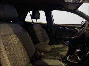 Volkswagen T-Roc R-Line 1.5 TSI DSG BLACKSTYLE AHK IQ KAMER