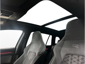 Volkswagen Golf VIII Variant 1.5 eTSI R-Line AHK Pano Matrix LM 18" Navi RFK ACC