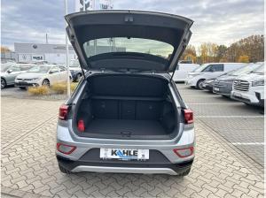 Volkswagen T-Roc Style 2.0 l TDI DSG SOFORT VERFÜGBAR CarPlay Black ACC AHK