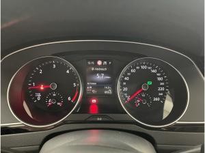 Volkswagen Passat Variant 2.0 TDI R-Line Pano LED LM 18" Navi RFK ACC