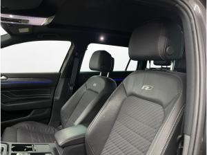 Volkswagen Passat Variant 2.0 TDI R-Line Pano LED LM 18" Navi RFK ACC