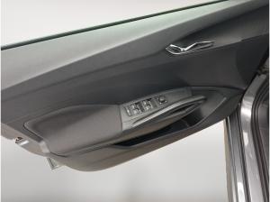 Skoda Fabia 1.0 TSI RFK LED Navi KeyLess PDC