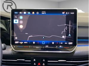 Volkswagen Golf VIII GTE 1.5 eHybrid DSG KLIMA LED NAVI LE