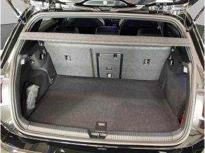 Volkswagen Golf VIII GTE 1.5 eHybrid OPF DSG KLIMA LED NAVI