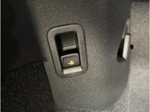 Volkswagen Golf VIII GTE 1.5 eHybrid OPF DSG KLIMA LED NAVI