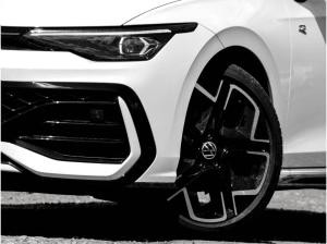 Volkswagen Golf 1.5 R-LINE DSG BLACKSTYLE MATRIXLED LM18