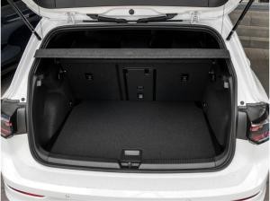 Volkswagen Golf 1.5 R-LINE DSG BLACKSTYLE MATRIXLED LM18