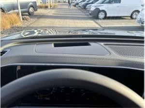 Volkswagen Tiguan R-Line 1.5 l eHybrid DSG Black CarPlay