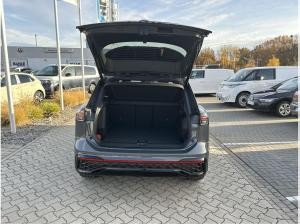 Volkswagen Tiguan R-Line 1.5 l eHybrid DSG Black CarPlay