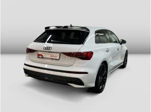 Audi A3 Sportback 30 TFSI *sofort verfügbar* Ehemaliger Listenneupreis am Tag der Erstzulassung 53.290,- Eur