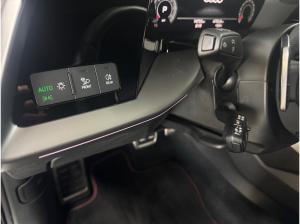 Audi A3 Sportback 40 TDI quattro S line *sofort verfügbar* Ehemaliger Listenneupreis am Tag der Erstzulassun