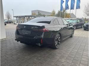 BMW i5 M60i xDrive ab 07/2026 als Vorführwagen!