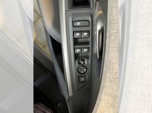 Peugeot 3008 1.2 Fin. ab 2,99 % Navi,Lenkradheizung