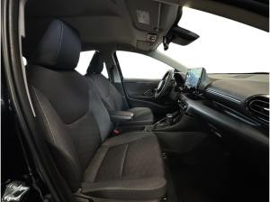 Toyota Yaris 1.5-l-VVT-i Hybrid 116 CVT Teamplayer