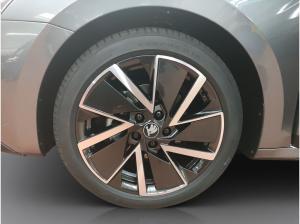 Skoda Octavia Combi Sportline 2.0 TDI DSG ACC NAVI LED