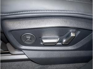 Audi RS Q8 SUV performance