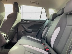 Skoda Kamiq Selection 1.5 TSI AHK Navi Kamera DigiCock LED ACC Apple CarPlay
