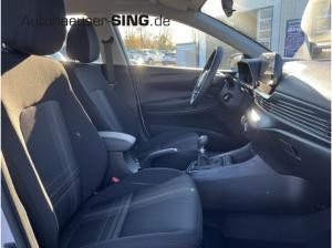 Hyundai i20 Kamera Navi Spurhalte Tempo SHZ LHZ CarPlay