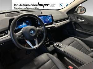 BMW iX1 xDrive30 AKTION Head-Up PANO LED Shz