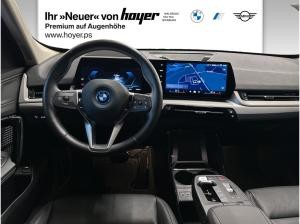 BMW iX1 xDrive30 AKTION Head-Up PANO LED Shz