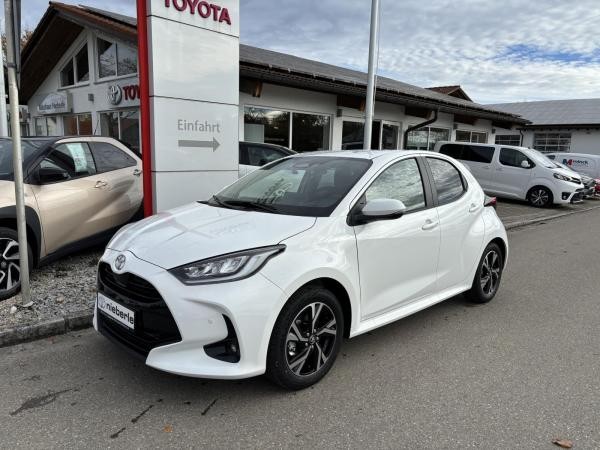 Toyota Yaris Hybrid Teamplayer mit Comfort Paket