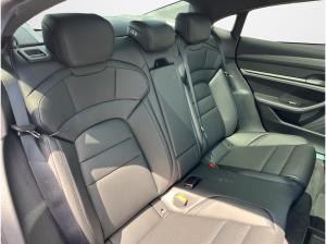 Porsche Taycan NEUES MODELL