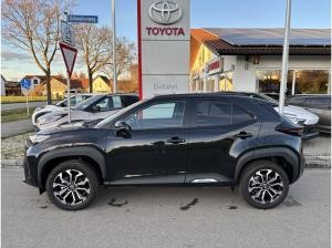 Toyota Yaris Cross Teamplayer mit Safety- & Winter-Paket
