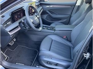 Skoda Superb 2.0 TSI DSG L&K Combi 4WD