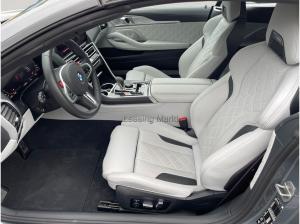 BMW M8 Competition xDrive Cabrio + M Carbon Paket