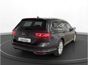 Volkswagen Passat Variant 2.0 TDI Elegance AHK Matrix Navi RFK ACC