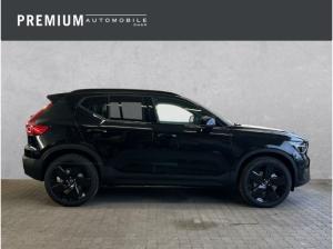 Volvo XC40 Plus Black Edition 2WD B3 Mild-Hybrid