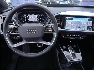 Audi Q4 e-tron 45 S line Int. ACC LED Navi Pano RüKa
