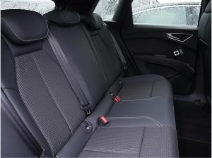 Audi Q4 e-tron 45 S line Int. ACC LED Navi Pano RüKa