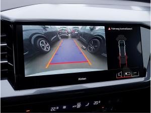Audi Q4 e-tron 45 S line Int. ACC LED Navi Pano RüKa