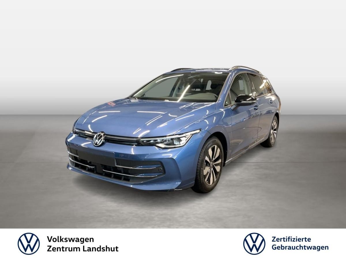 Volkswagen Golf VIII Variant 1.5 eTSI DSG Life Goal 360 ACC