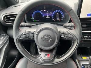 Toyota Yaris Cross GR Sport +18 Zoll+el.Heckkl.+Vorlauf