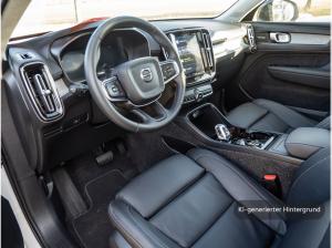 Volvo XC40 Plus Dark B3 Kamera Soundsystem  LED-Scheinwerfer Navi Panoramadach