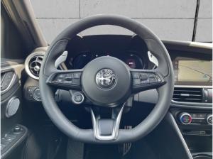 Alfa Romeo Giulia Veloce Q4 2.0 PDC+KAMERA+NAVI+CARPLAY+SHZ