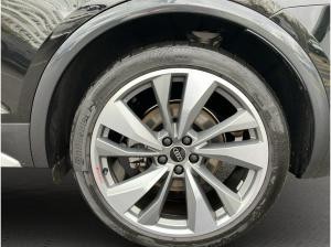 Audi Q5 55 TFSIe quattro S line / SOFORT VERFÜGBAR !