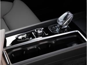 Volvo XC60 T8 Plus Dark