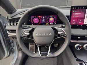 Skoda Superb SOFORT VERFÜGBAR! Combi Sportline Navi DCC Pano AHK eSitz