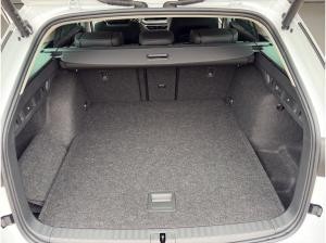 Skoda Octavia SOFORT VERFÜGBAR! Combi DSG ACC AHK AUTO Navi Matrix