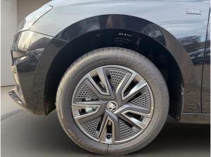 Skoda Fabia SOFORT VERFÜGBAR! 1.0 TSI Tour ACC AUTO Kamera Navi DynLicht