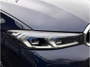 BMW 330 e Touring M Sport //Stop&Go AHK FACELIFT