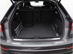 Audi Q8 S-Line 55 TFSI quattro S-tronic / Pano, 360°K